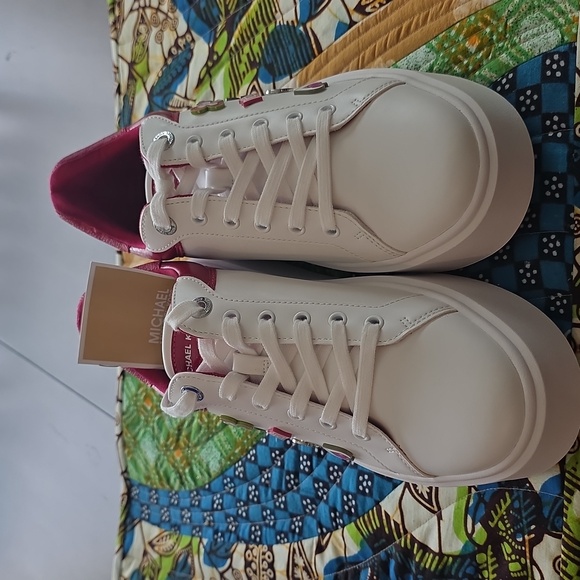 Michael Kors White and Red Women's Sneakers - Picture 6 of 6